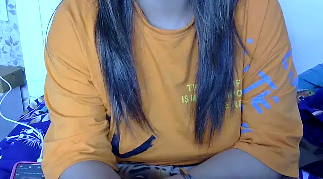 Noor  Kaur online show from March 2025 07:44:01 PM