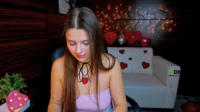 berry alma online show from February 2025 11:22:02 PM