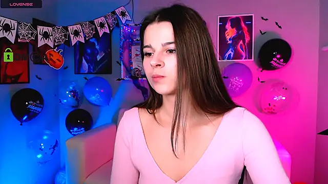 Snapshot of berry_alma chatting on October 2025 01:43:01 PM berry alma online show from October 2025 01:43:01 PM