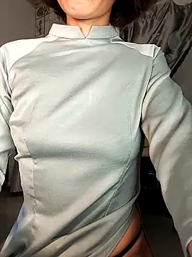 Lucy limon online show from February 2026 07:32:01 PM