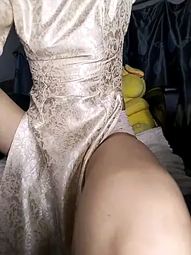 Lucy limon online show from April 2026 01:05:02 PM