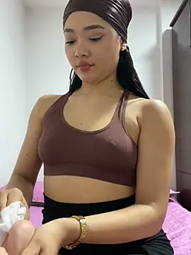 Just valen online show from February 2026 08:36:01 AM