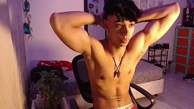 speedsamy online show from October 2025 10:21:01 PM