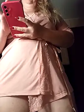 Snapshot of pAuLa_- chatting on September 2025 01:56:02 AM pAuLa - online show from September 2025 01:56:02 AM