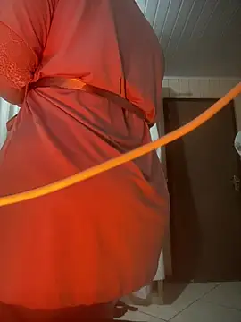 Snapshot of pAuLa_- chatting on February 2025 05:46:02 AM pAuLa - online show from February 2025 05:46:02 AM