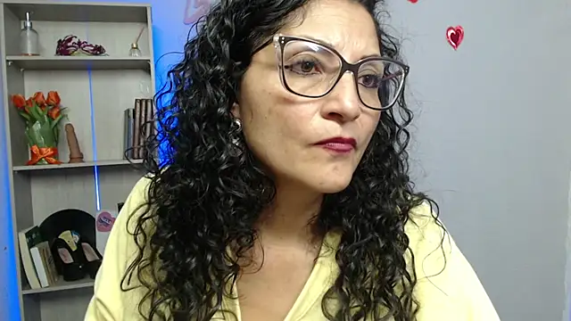 Snapshot of arianna_ros3 chatting on March 2025 09:30:02 PM arianna ros3 online show from March 2025 09:30:02 PM