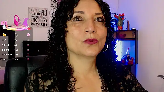 Snapshot of arianna_ros3 chatting on September 2025 03:34:01 PM arianna ros3 online show from September 2025 03:34:01 PM