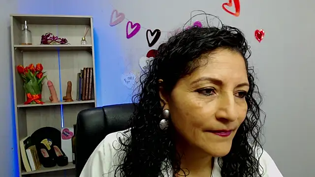 Snapshot of arianna_ros3 chatting on March 2025 03:22:01 PM arianna ros3 online show from March 2025 03:22:01 PM