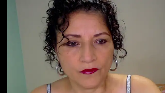 arianna ros3 online show from February 2026 02:12:02 AM