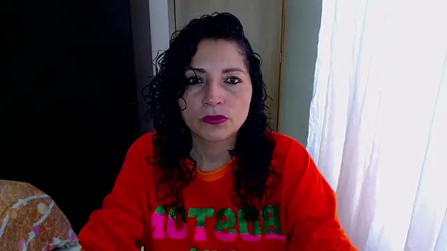 arianna ros3 online show from April 2026 04:24:01 PM