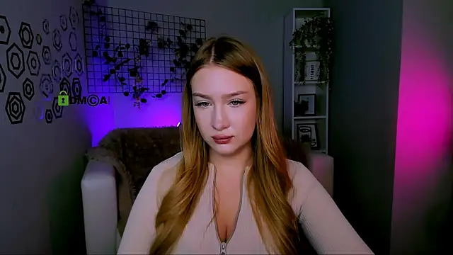 Snapshot of playful_sophie chatting on October 2025 07:37:01 PM playful sophie online show from October 2025 07:37:01 PM