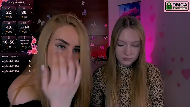 Snapshot of playful_sophie chatting on February 2025 02:35:02 AM playful sophie online show from February 2025 02:35:02 AM