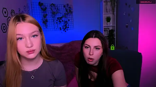 playful sophie online show from March 2026 08:20:02 PM