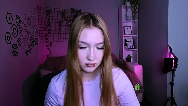 playful sophie online show from January 2026 08:34:01 PM