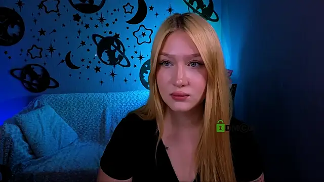 playful sophie online show from June 2026 07:14:01 PM