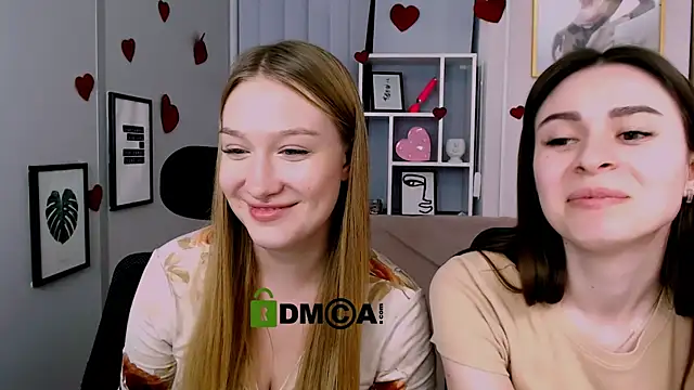 Snapshot of playful_sophie chatting on March 2025 01:39:02 PM playful sophie online show from March 2025 01:39:02 PM