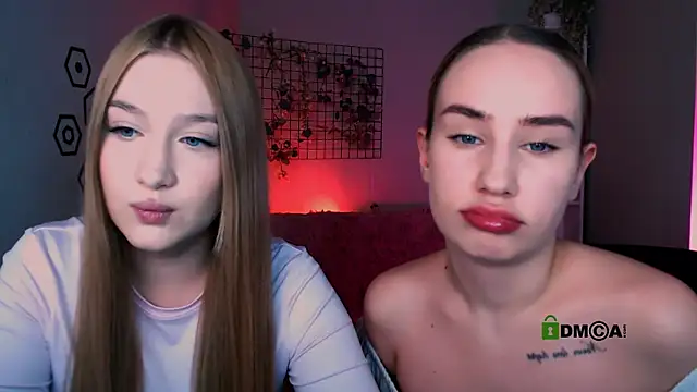 playful sophie online show from December 2025 09:17:01 PM