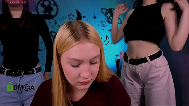 playful sophie online show from June 2026 07:41:01 PM