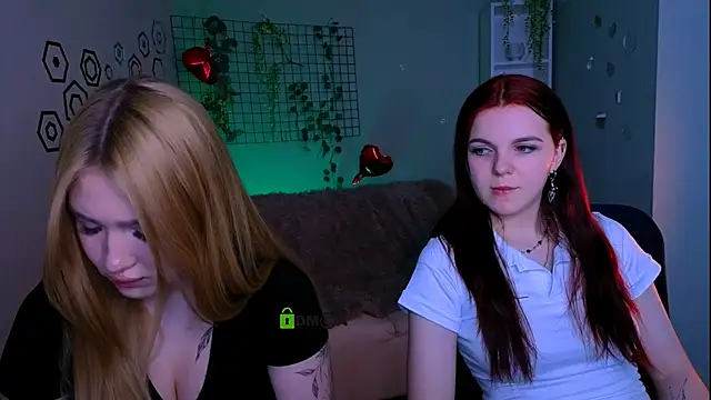 playful sophie online show from March 2026 08:25:01 PM