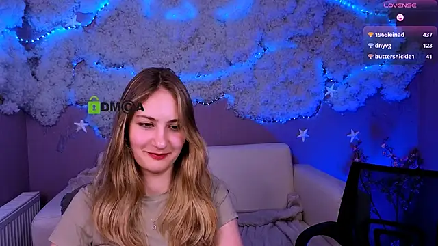 playful sophie online show from June 2026 12:32:02 AM