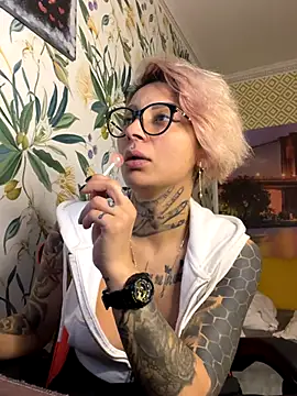 Snapshot of Lucky_Deniz chatting on December 2025 10:07:02 AM Lucky Deniz online show from December 2025 10:07:02 AM