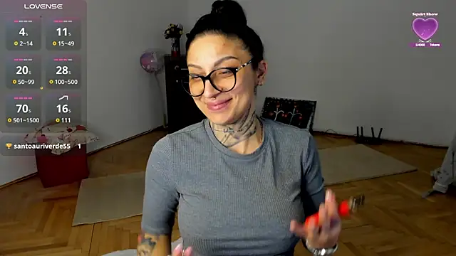 Lucky Deniz online show from March 2025 08:16:01 PM