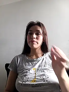 eriika deep  online show from November 2025 04:39:01 PM