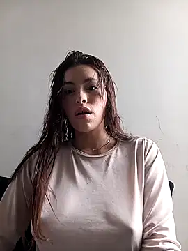 eriika deep  online show from November 2025 05:35:01 PM