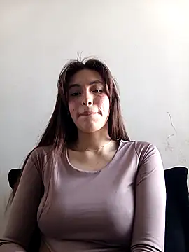 eriika deep  online show from December 2025 03:27:02 PM