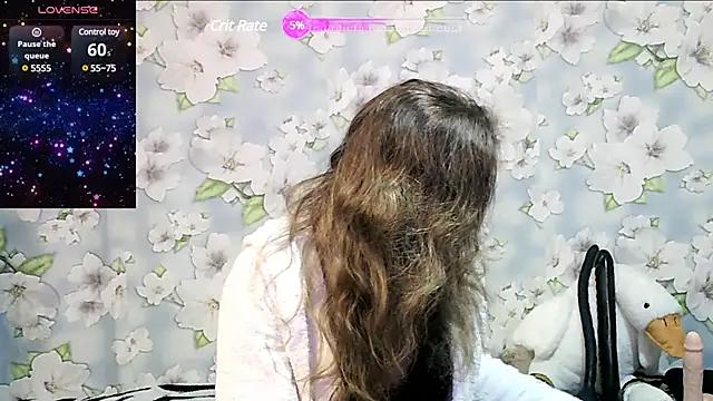 Snapshot of KattyLuuu chatting on February 2025 08:33:02 PM KattyLuuu online show from February 2025 08:33:02 PM
