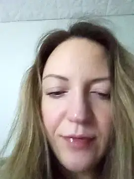 KattyLuuu online show from February 2026 08:31:02 PM