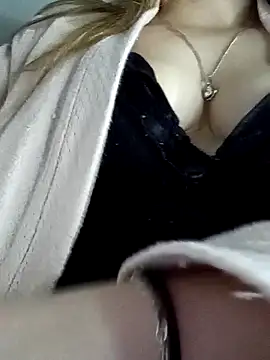 KattyLuuu online show from May 2026 10:58:01 PM