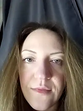 KattyLuuu online show from February 2026 06:09:01 PM