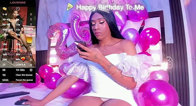 amber diior online show from November 2025 01:53:02 AM