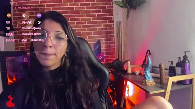 marlenna online show from September 2025 12:16:02 PM