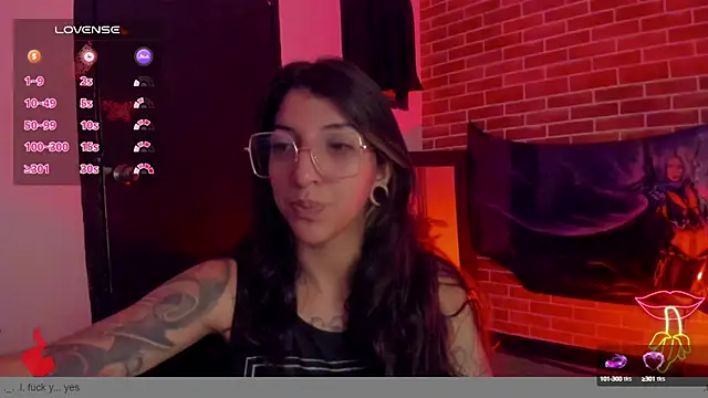 marlenna online show from September 2025 12:11:02 PM