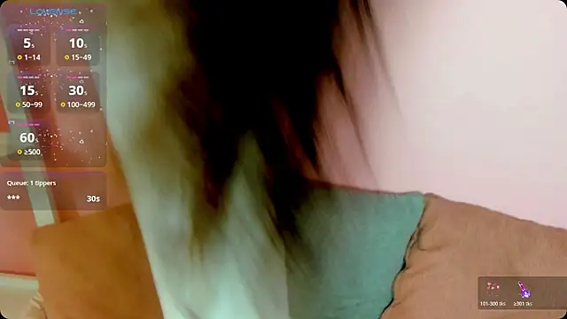 Snapshot of Gaby_Ferrer chatting on November 2025 02:53:01 PM Gaby Ferrer online show from November 2025 02:53:01 PM