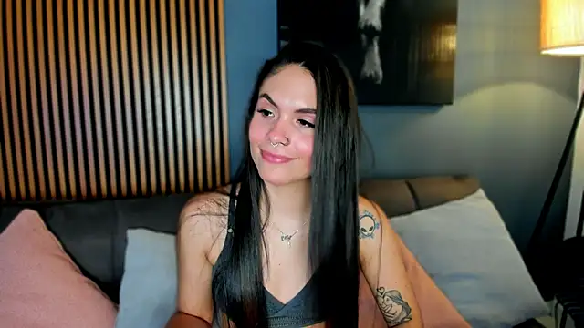 Gaby Ferrer online show from October 2025 02:40:02 PM