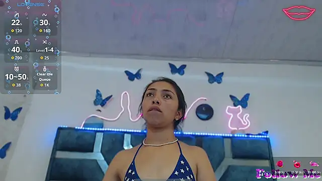 Roxan Fox- online show from November 2025 02:15:02 AM