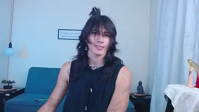 andreey50 online show from February 2025 11:24:02 PM