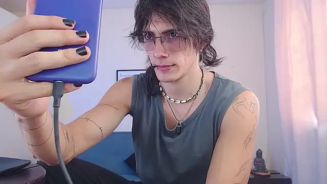 andreey50 online show from March 2025 08:11:01 PM