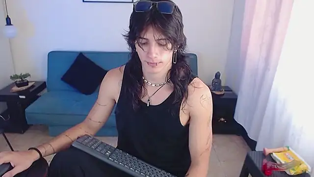 andreey50 online show from March 2025 08:11:01 PM