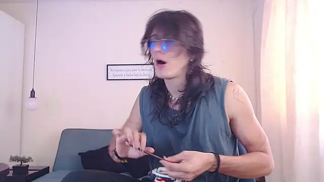 andreey50 online show from February 2025 08:06:01 PM