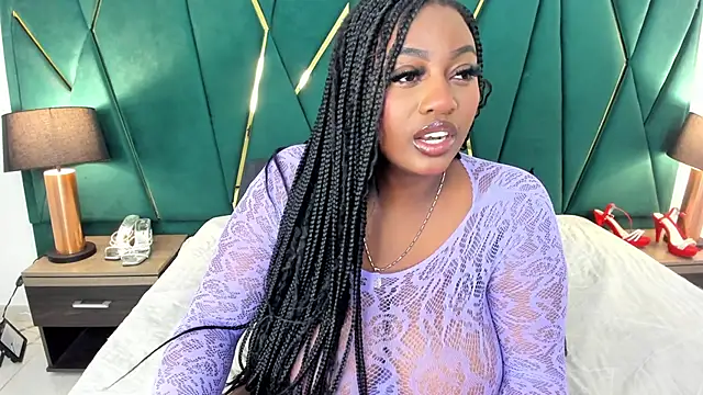 Snapshot of Tamara_Myller chatting on October 2025 12:19:02 PM Tamara Myller online show from October 2025 12:19:02 PM
