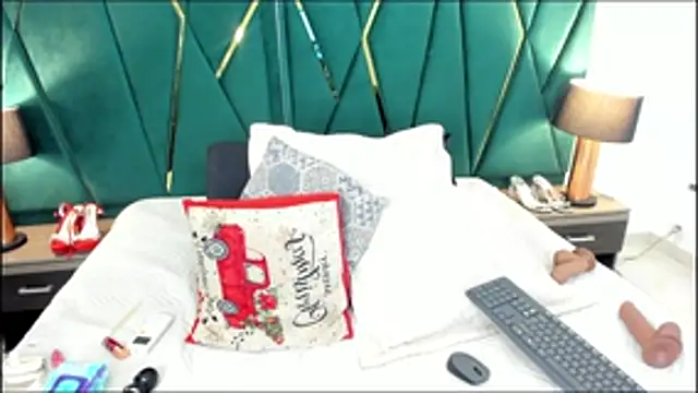 Tamara Myller online show from March 2026 12:57:01 PM