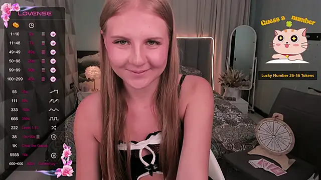Miss Esmiie online show from January 2025 10:12:02 AM