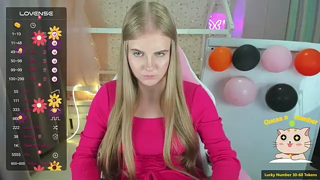 Miss Esmiie online show from February 2025 10:08:02 AM