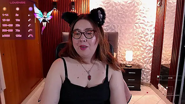 chloe prg online show from September 2025 05:11:01 AM