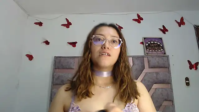 Snapshot of Anny_Fox- chatting on October 2025 03:49:02 AM Anny Fox- online show from October 2025 03:49:02 AM
