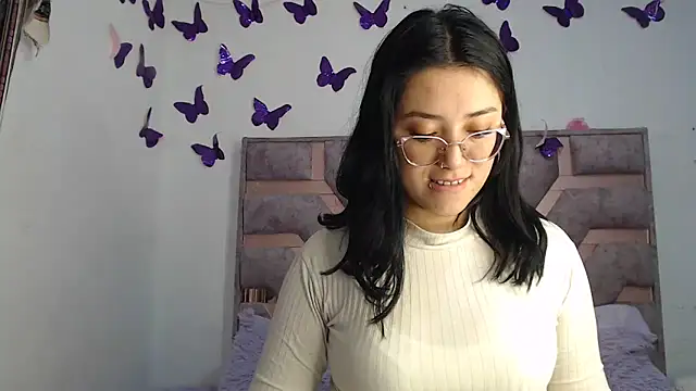 Anny Fox- online show from May 2026 03:37:01 AM